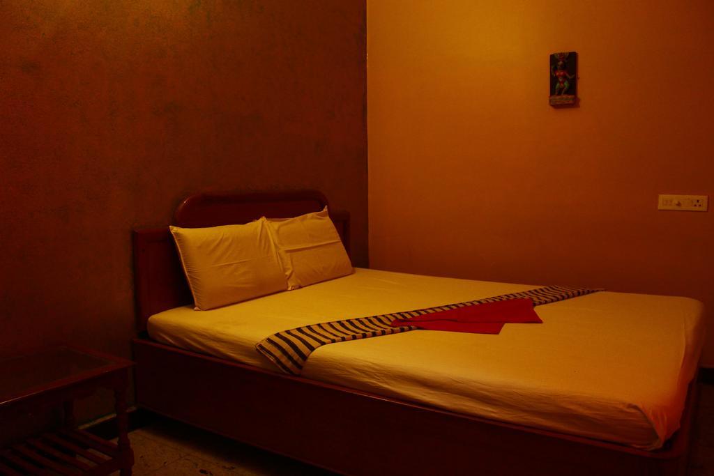 Hotel L'Ocean ปอนดิเชอรี ภายนอก รูปภาพ